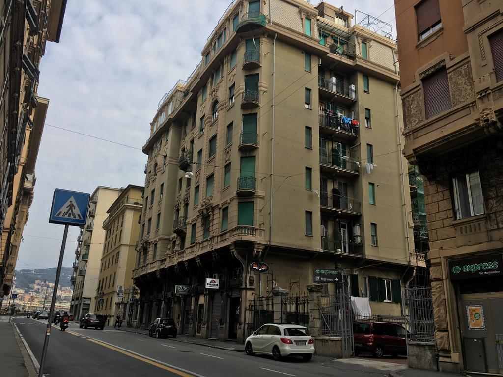 Apartament La Casa Di Matteino Genua Zewnętrze zdjęcie